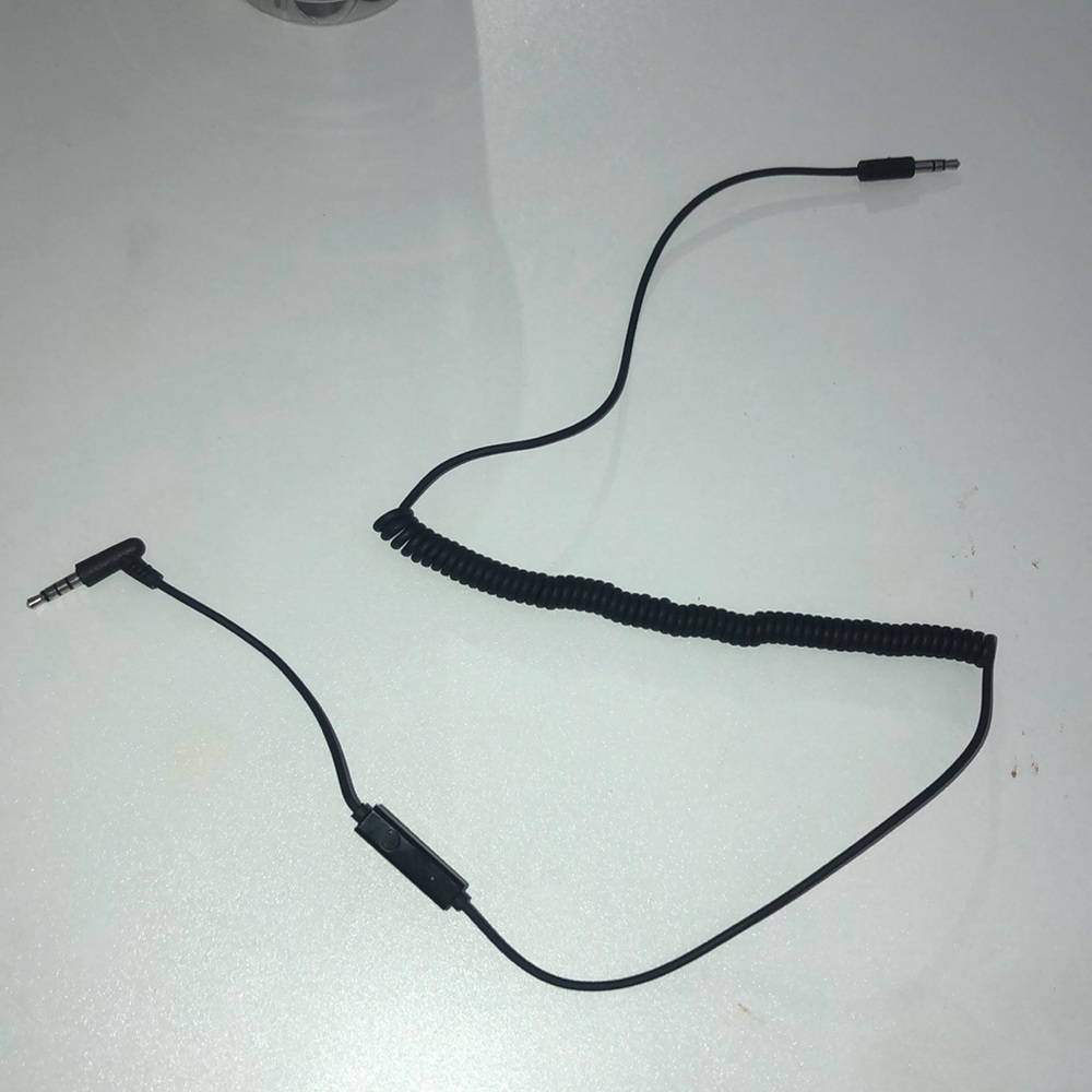 BRAND NEW aux cord